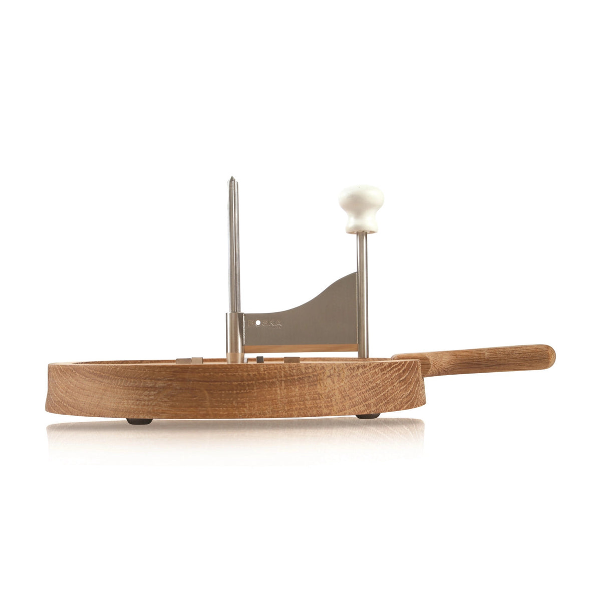 Käseschaber Friends in Braun präsentiert im Onlineshop von KAQTU Design AG. Käsezubehör ist von Boska