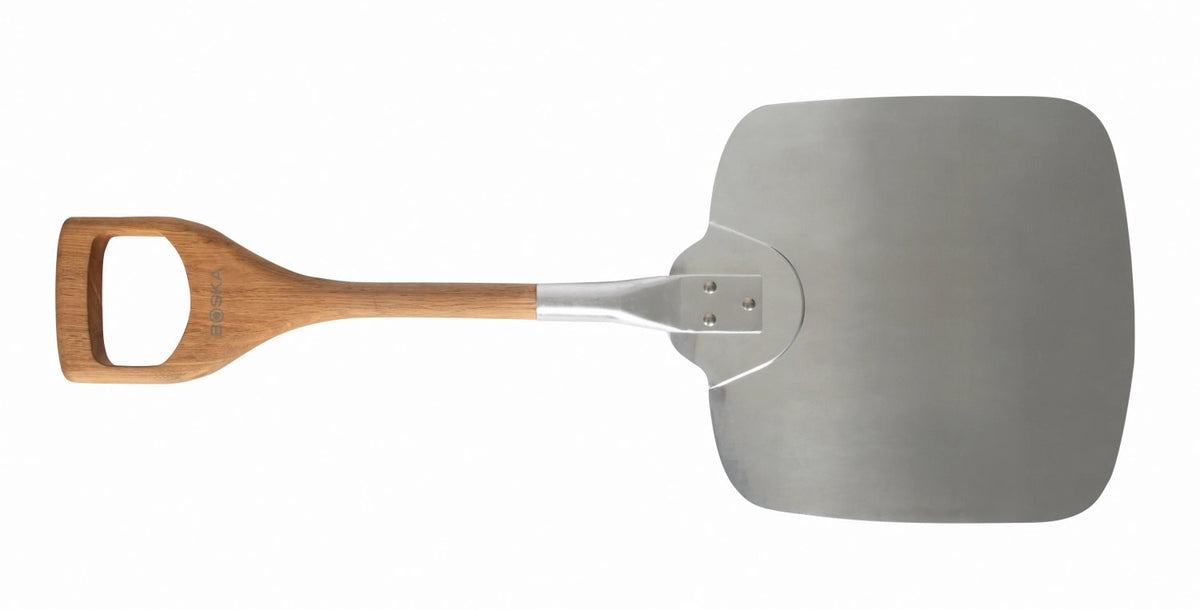 Pizzaschaufel Aluminium Eichenholz in Braun präsentiert im Onlineshop von KAQTU Design AG. Pizza ist von Boska