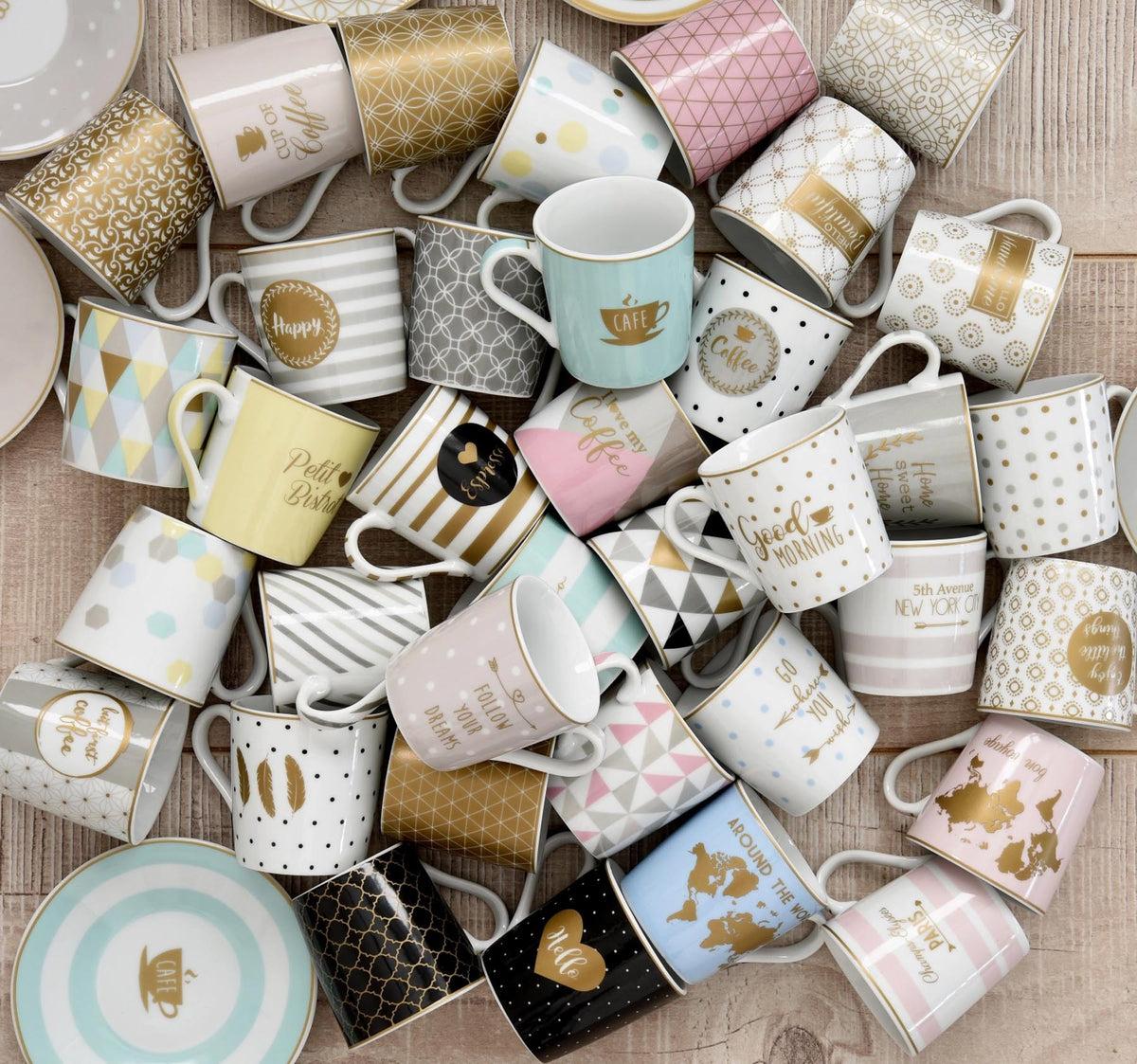 4er Set Coffee Mania Kaffebecher in, Home, 300ml in Mehrfarbig präsentiert im Onlineshop von KAQTU Design AG. Tasse ist von Easy Life