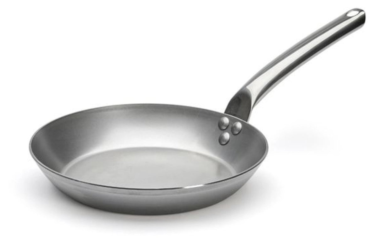 CARBONE PLUS Bratpfanne Ø 24cm, Griff Edelstahl, Induktion in Silber präsentiert im Onlineshop von KAQTU Design AG. Pfanne/Topf ist von de Buyer