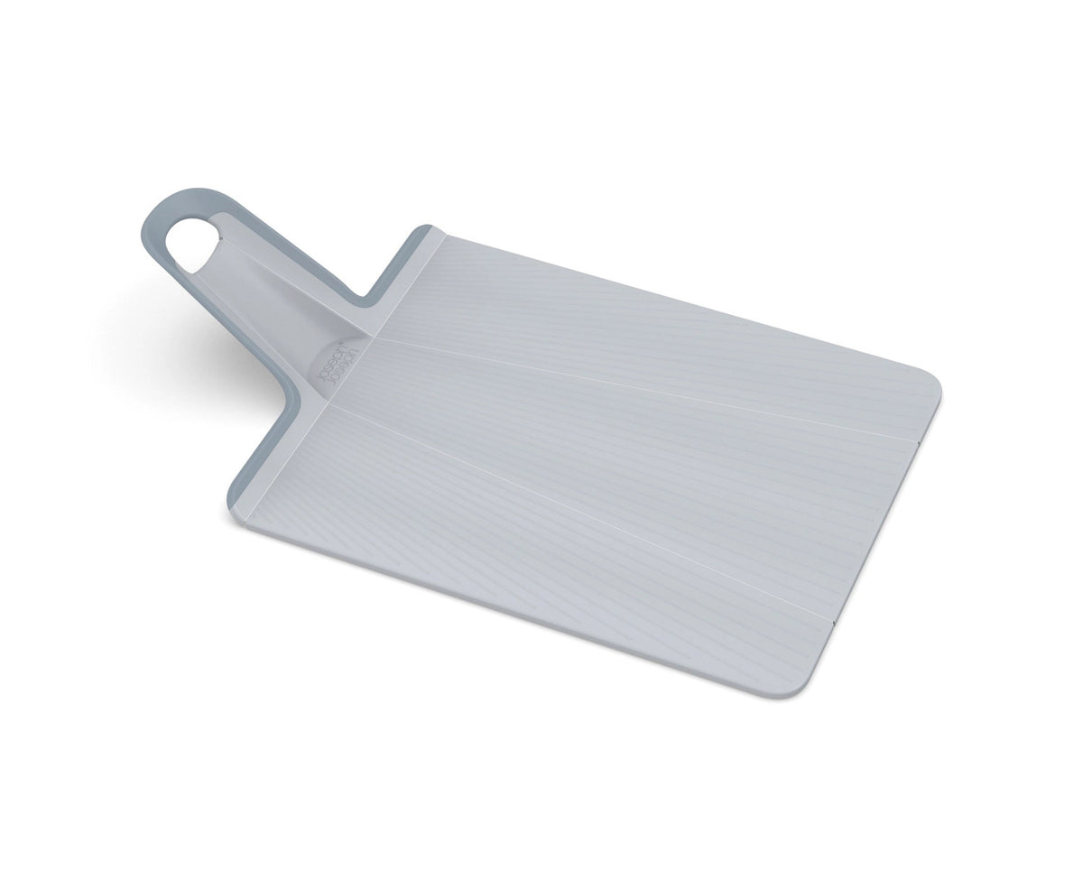 Chop2Pot Plus faltbares Schneidebrett Blassblau, 37.5x21.2cm in Blau präsentiert im Onlineshop von KAQTU Design AG. Schneidbrett ist von Joseph Joseph