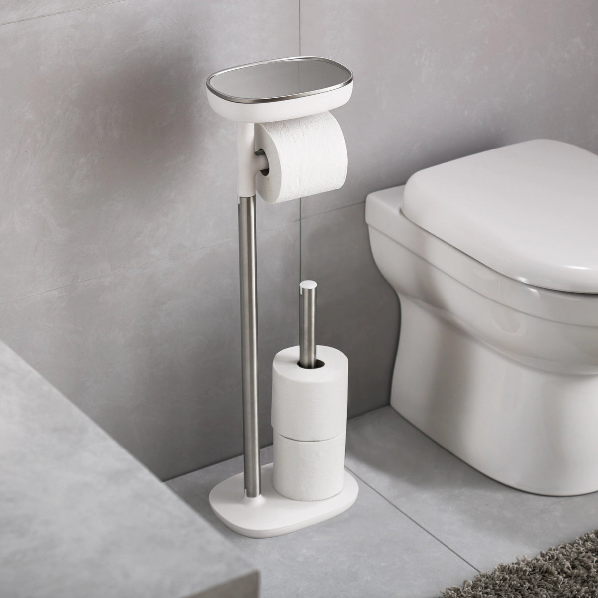 EasyStore Toilettenpapier-Ständer in Weiss präsentiert im Onlineshop von KAQTU Design AG. Toilettenartikel ist von Joseph Joseph