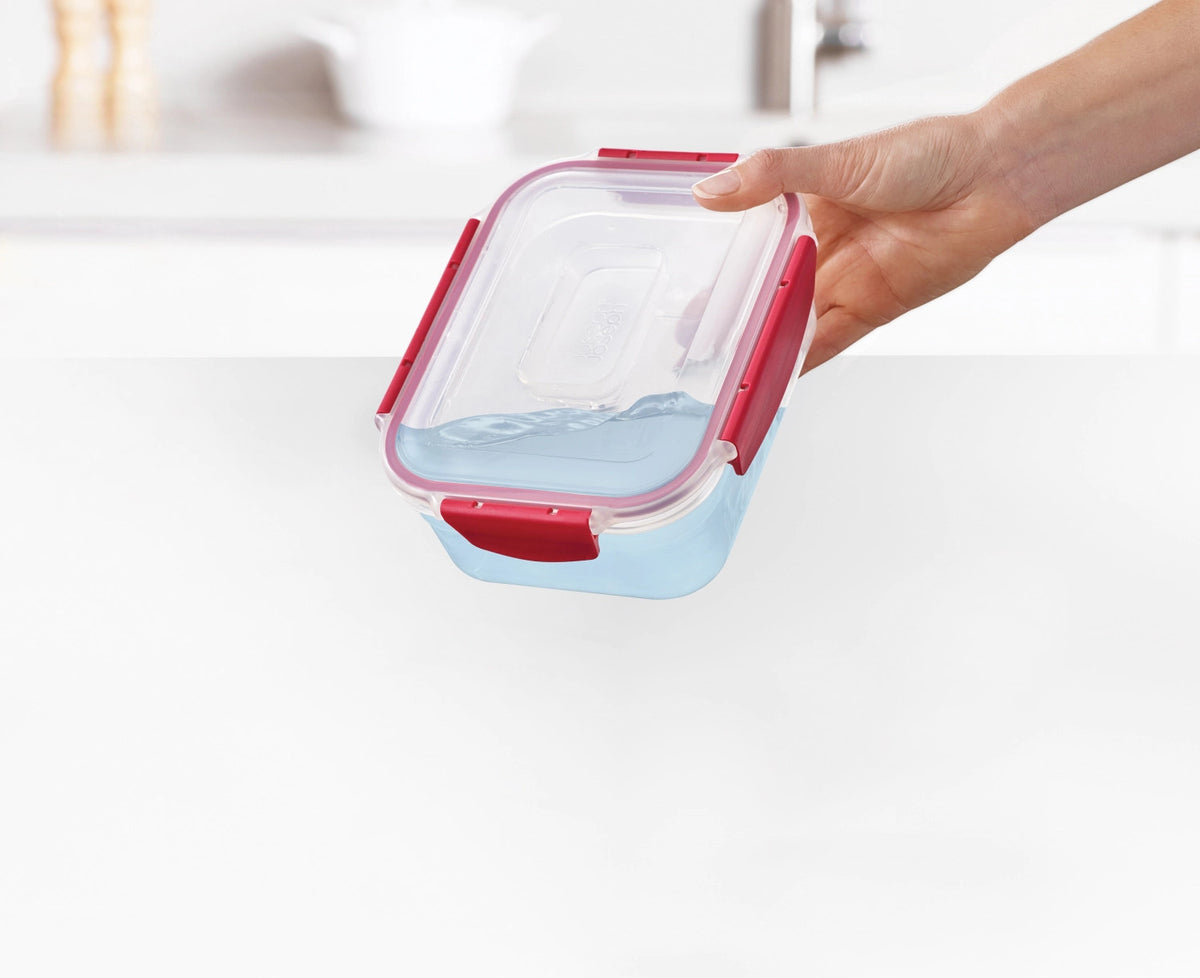 Nest Lock multicolor Vorratsdosenset 4tlg. in Mehrfarbig präsentiert im Onlineshop von KAQTU Design AG. Aufbewahrungsdose ist von Joseph Joseph