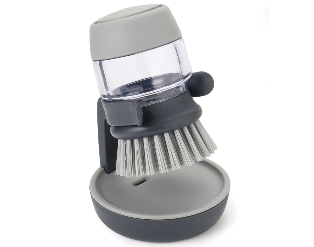 PalmScrub Reinigungsbürste, grau in Silber präsentiert im Onlineshop von KAQTU Design AG. Abwasch ist von Joseph Joseph