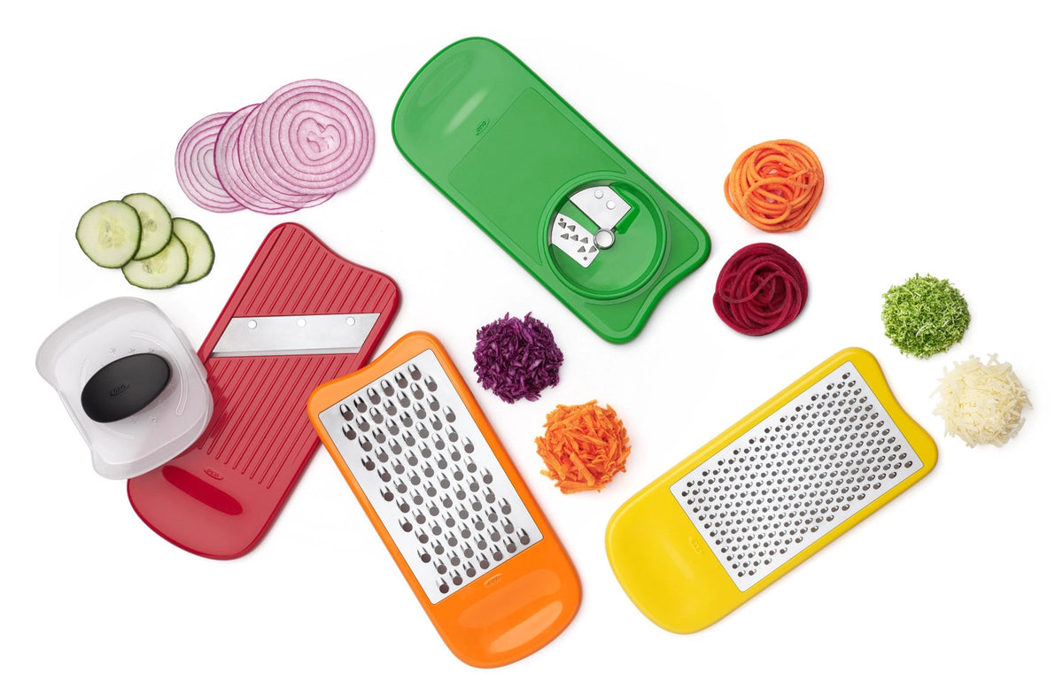 Good Grips Mandoline Set in Weiss präsentiert im Onlineshop von KAQTU Design AG. Küchenhelfer ist von OXO