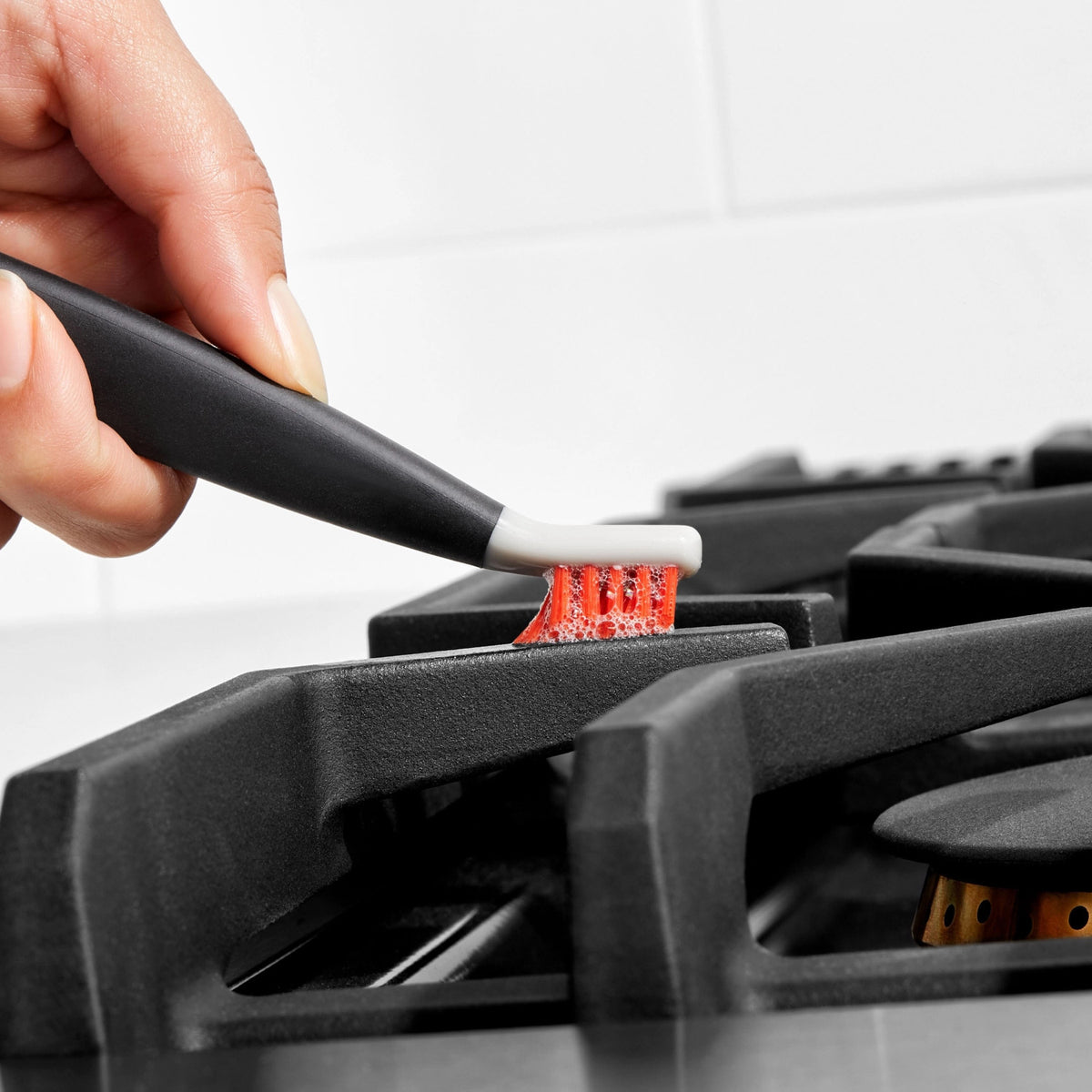2er Reinigungsbürste in Schwarz präsentiert im Onlineshop von KAQTU Design AG. Abwasch ist von OXO