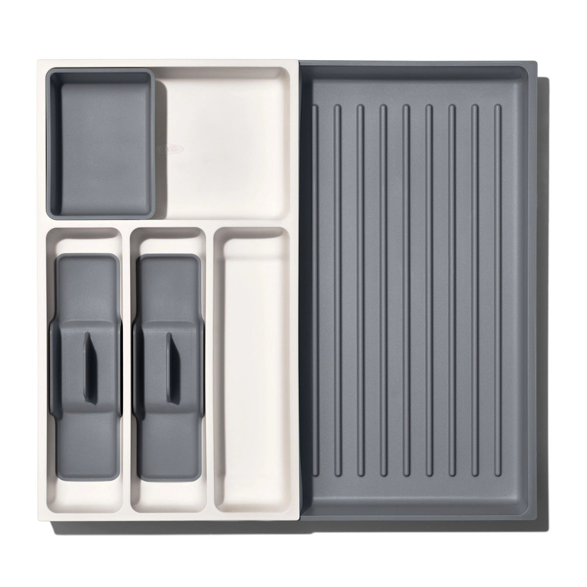 OXO Good Grips Schubladeneinlage erweiterbar in Grau präsentiert im Onlineshop von KAQTU Design AG. Aufbewahrungsbehälter ist von OXO