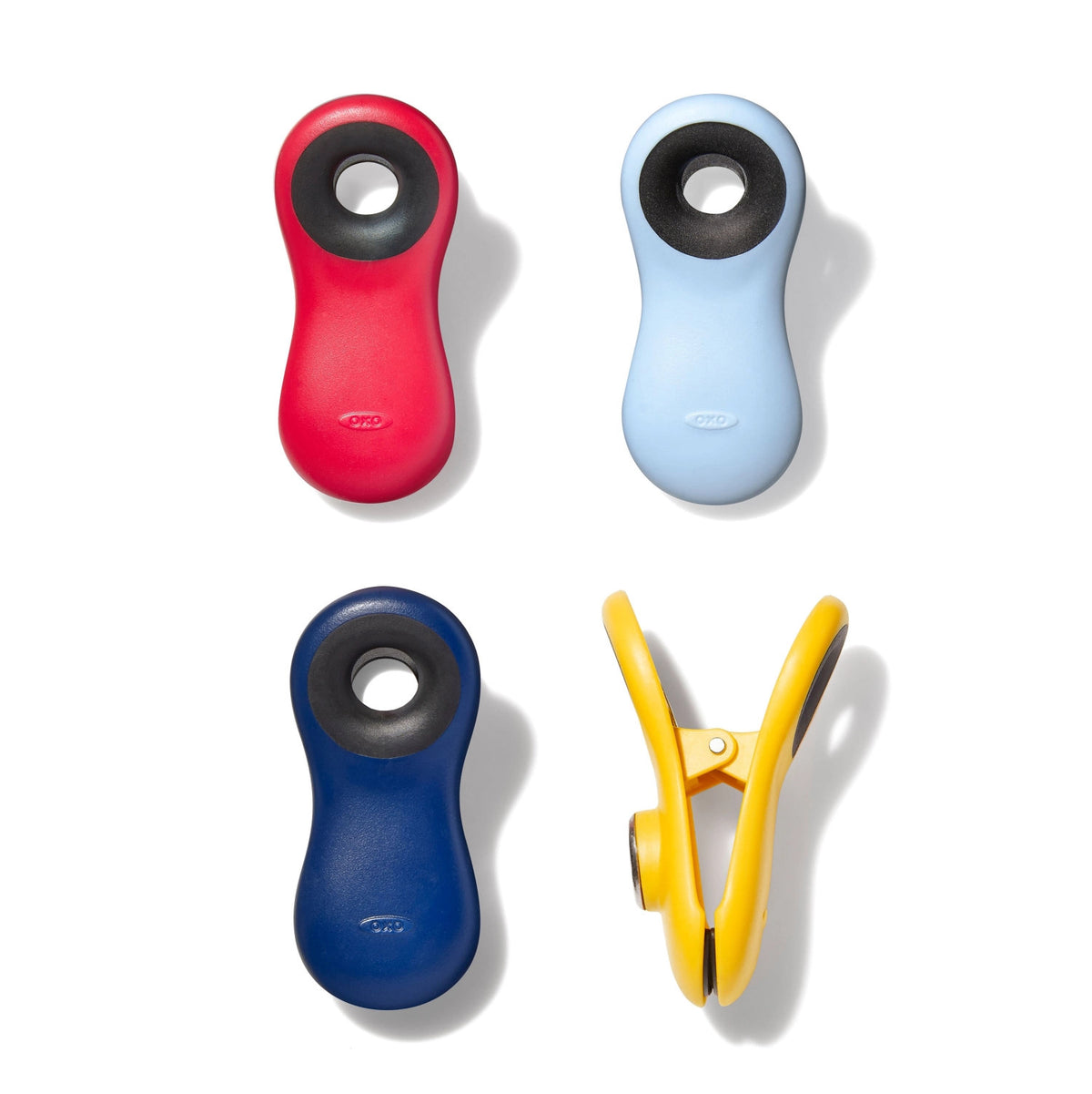 Good Grips Mehrzweck-Clips, 4 Stk. assortiert, 7.6x3.2cm in Mehrfarbig präsentiert im Onlineshop von KAQTU Design AG. Küchenhelfer ist von OXO