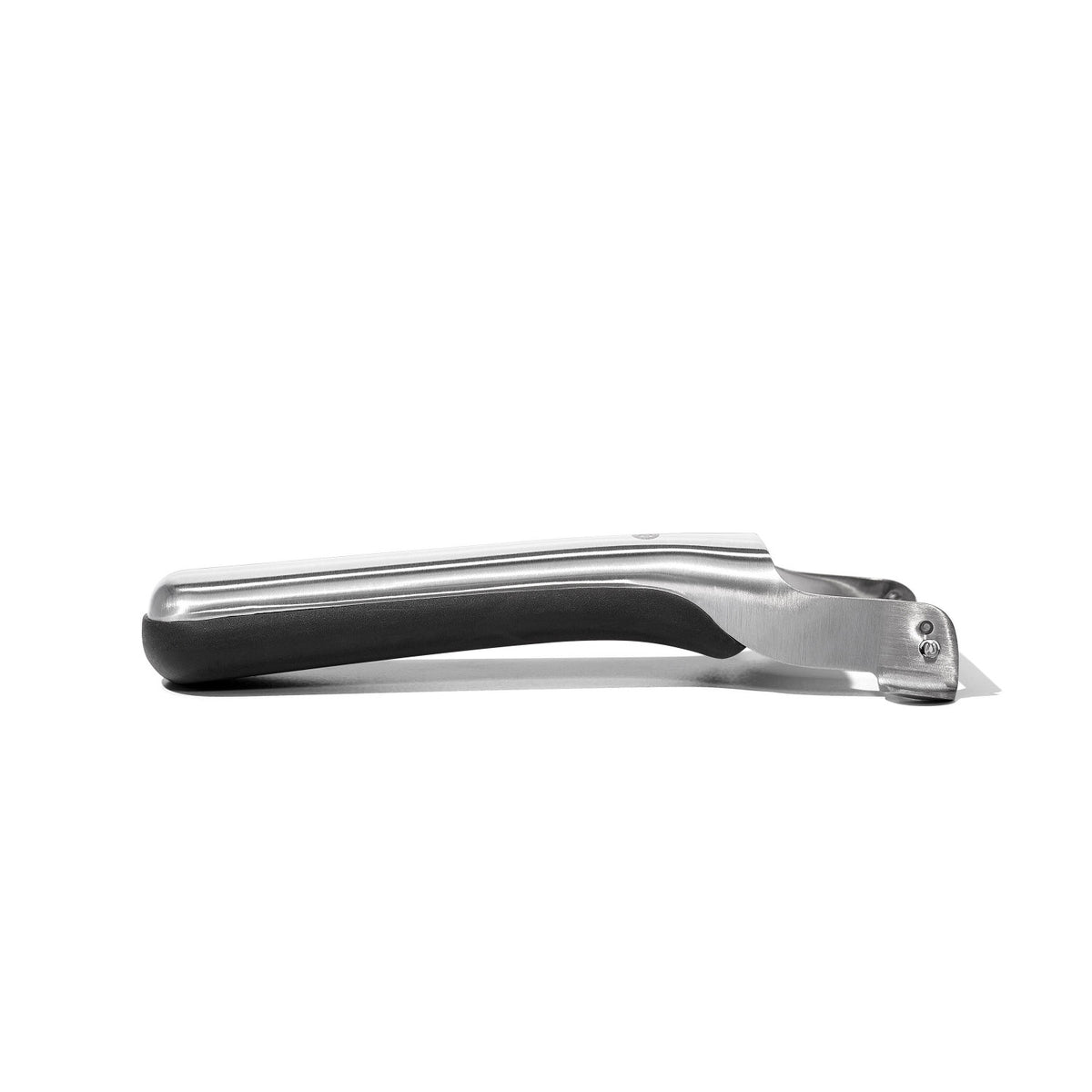 Good Grips Steel Schäler schwenkbar, 19cm in Silber präsentiert im Onlineshop von KAQTU Design AG. Küchenhelfer ist von OXO