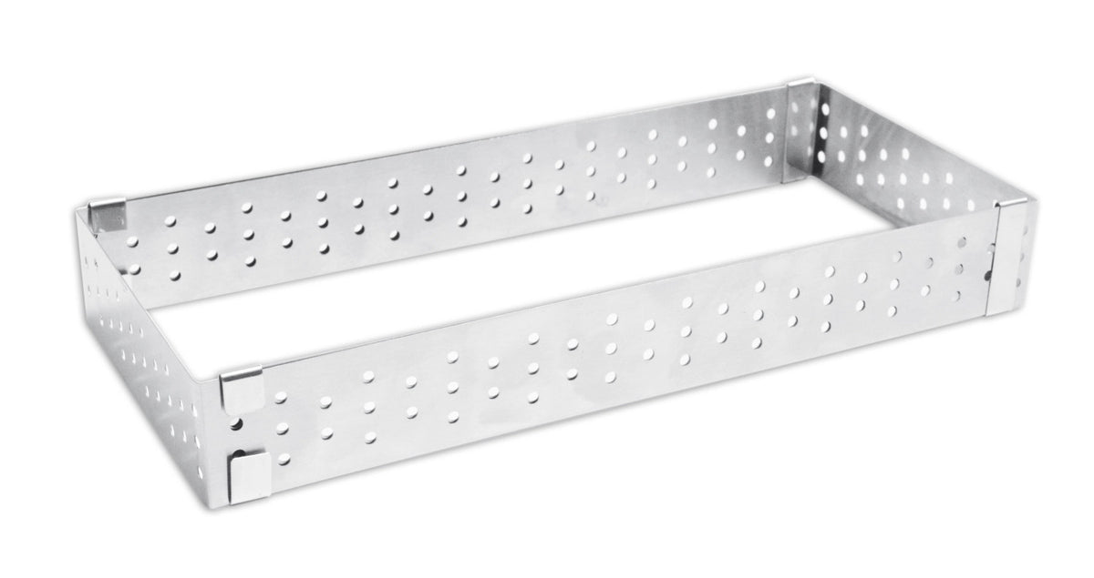 Edelstahlbackfrom perforiert ausziehbar 22-24cm H3cm in Silber präsentiert im Onlineshop von KAQTU Design AG. Backutensilien ist von Scrap Cooking