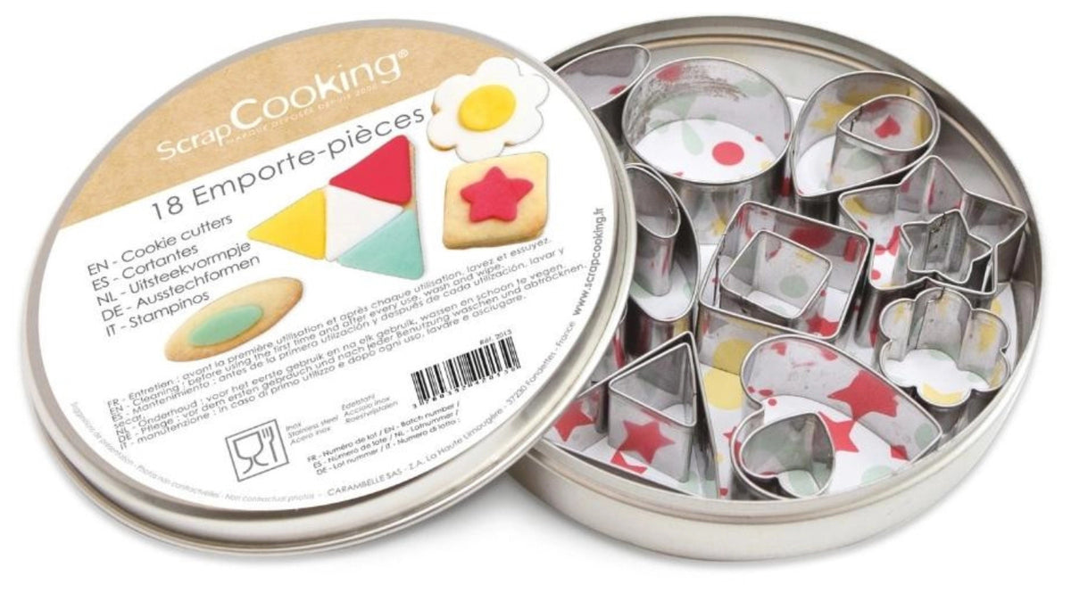 18-tlg. Set Ausstechformen Edelsltahl Mini Deko in Mehrfarbig präsentiert im Onlineshop von KAQTU Design AG. Ausstecher ist von Scrap Cooking
