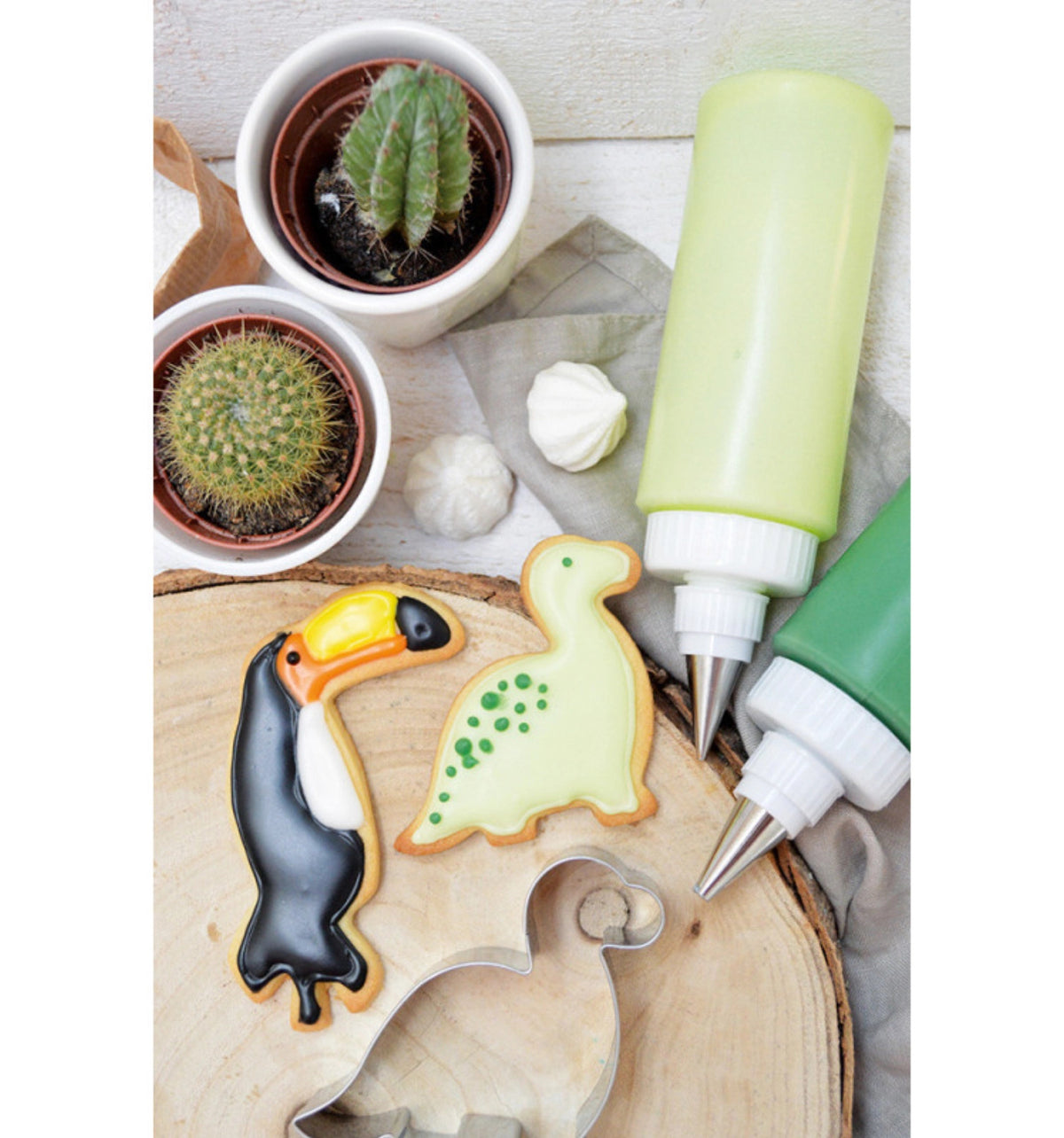 16-tlg. Set Ausstecher Wildtiere in Silber präsentiert im Onlineshop von KAQTU Design AG. Ausstecher ist von Scrap Cooking