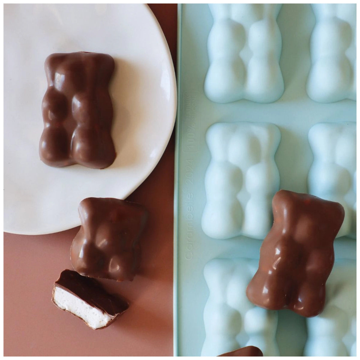 6er Silikonbackform Teddy Bär in Grün präsentiert im Onlineshop von KAQTU Design AG. Backform / Backblech ist von Scrap Cooking