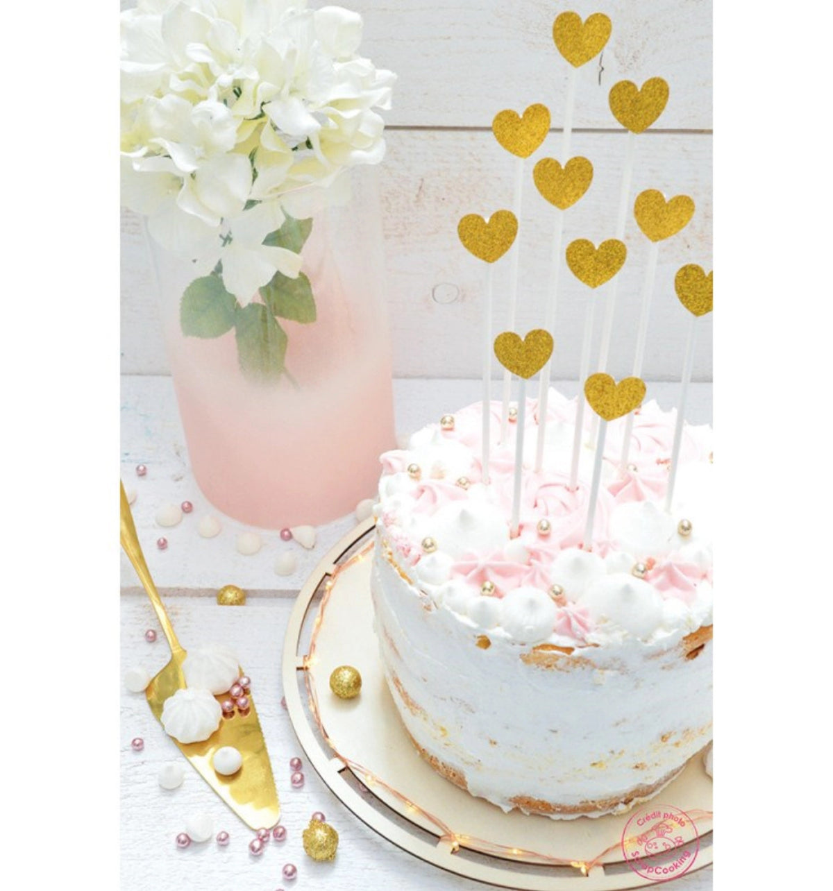 10er Set Cakes Toppers goldene Herzen in Gold präsentiert im Onlineshop von KAQTU Design AG. Backutensilien ist von Scrap Cooking