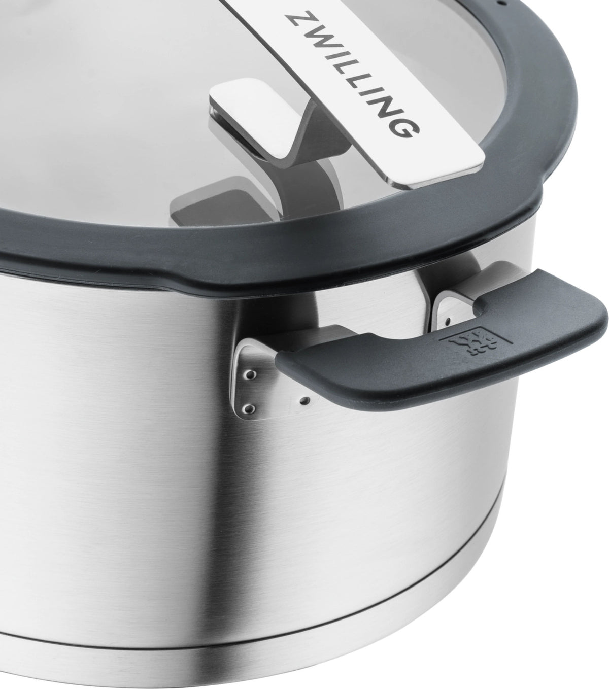 Zwilling Simplify Kochgeschirr-Set 4tlg. in Silber präsentiert im Onlineshop von KAQTU Design AG.  ist von Zwilling Kitchen