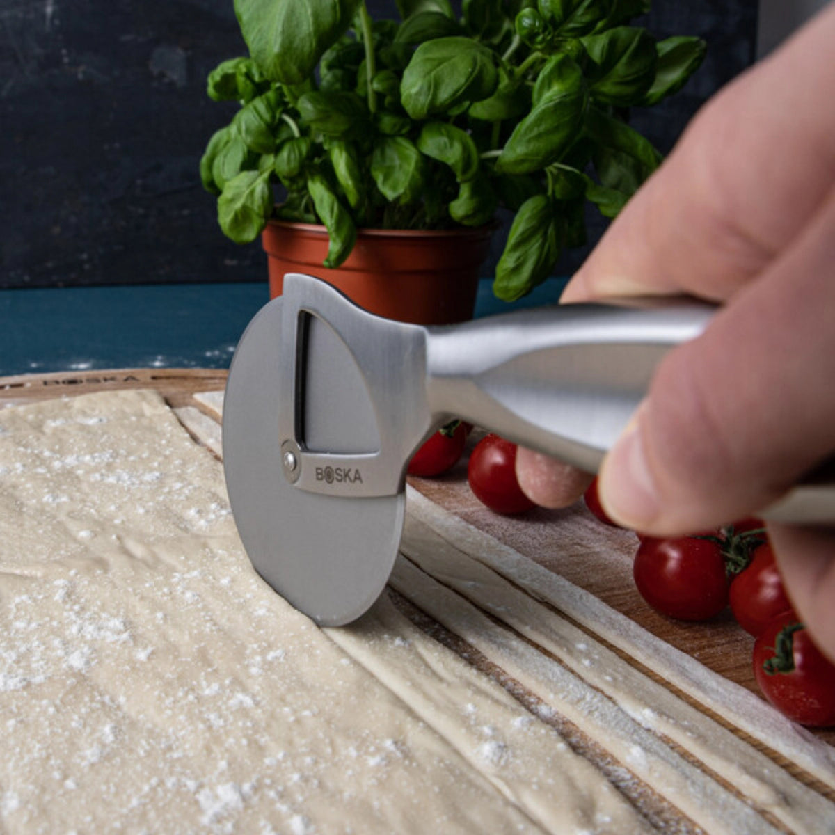 Monaco+ Pizzarad in Silber präsentiert im Onlineshop von KAQTU Design AG. Pizza ist von Boska
