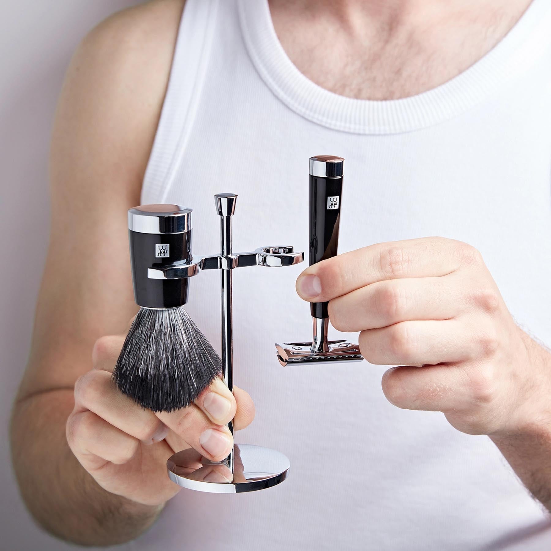 Elegantes Classic Rasier Set mit hochwertigem Rasierhobel in Schwarz, ideal für die tägliche Körperpflege von Zwilling Beauty.