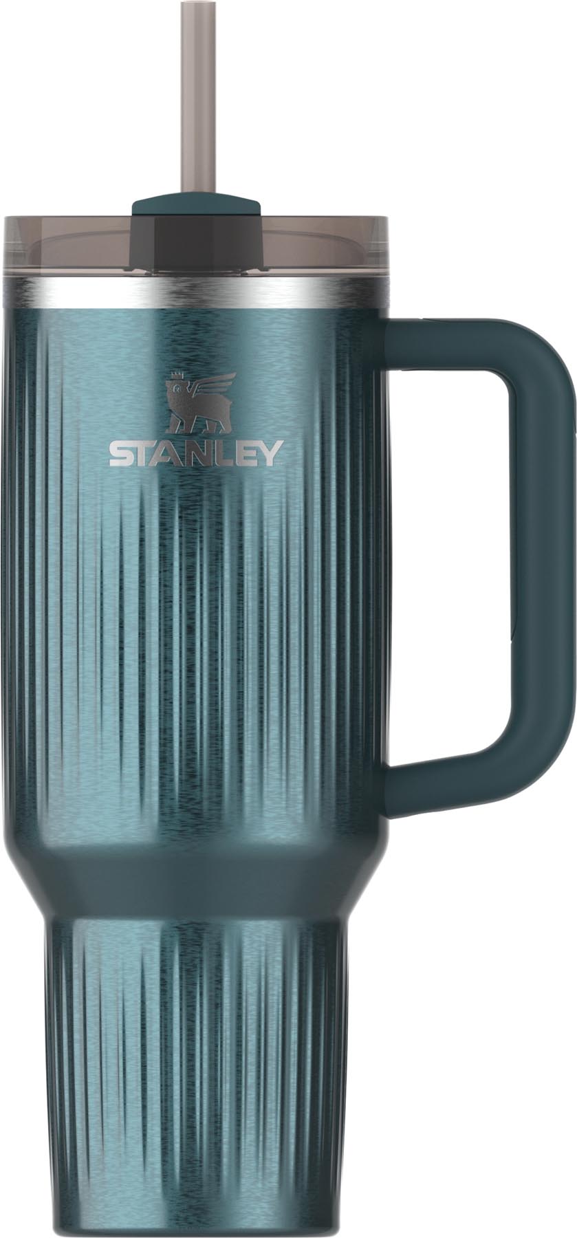 Quencher Fluted 1.18l marina shine in Blau präsentiert im Onlineshop von KAQTU Design AG. Aufbewahrungsbehälter ist von Stanley