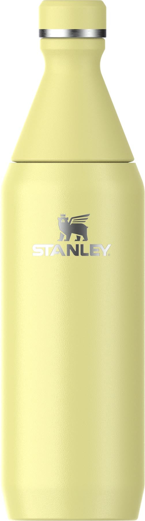 All Day Slim Flasche 0.6l pomelo gloss in Gelb präsentiert im Onlineshop von KAQTU Design AG. Aufbewahrungsbehälter ist von Stanley