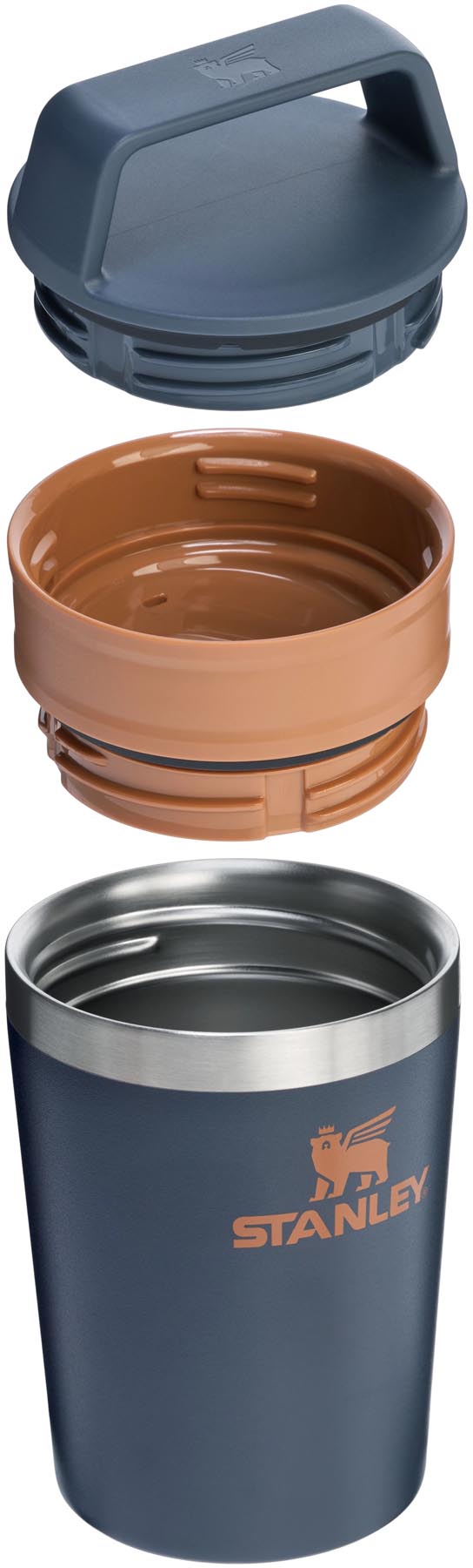 Stylischer Stanley Travel Mug in tiefem Blau, 0.23l, perfekt für Kaffee unterwegs, mit funktionalem Deckel und modernem Look.