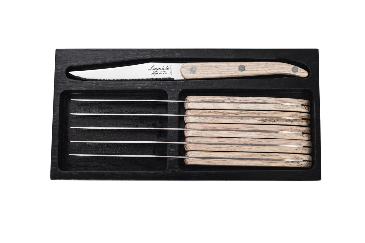 Laguiole Innovation Line Steakmesser Eichenholz gezackt in Beige präsentiert im Onlineshop von KAQTU Design AG. Küchenmesser ist von Laguiole Style de Vie