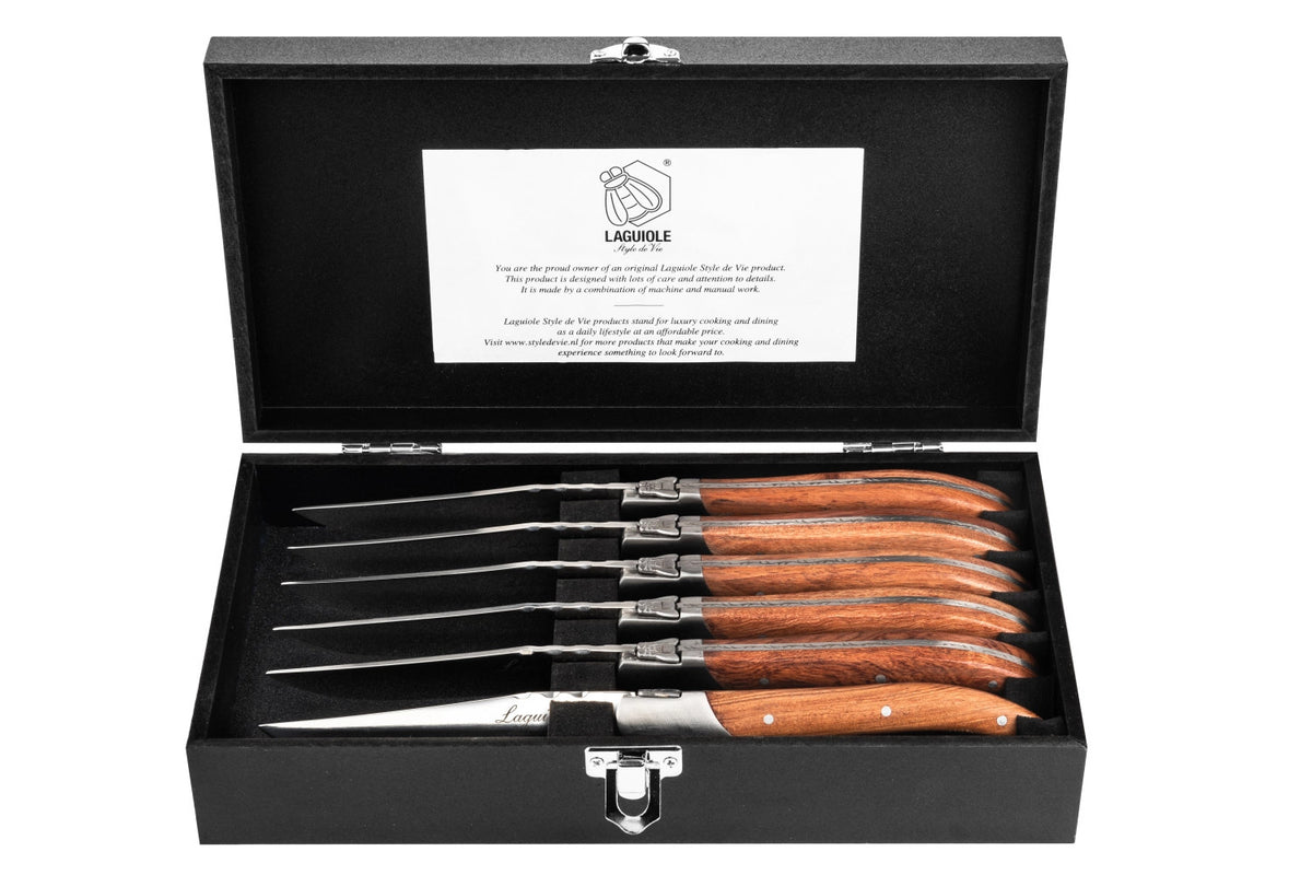 Laguiole Luxury Line Steakmesser pakka rose in Braun präsentiert im Onlineshop von KAQTU Design AG. Küchenmesser ist von Laguiole Style de Vie