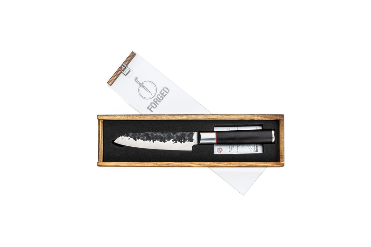 Sebra Santokumesser 13cm in Gelb präsentiert im Onlineshop von KAQTU Design AG. Küchenmesser ist von Forged