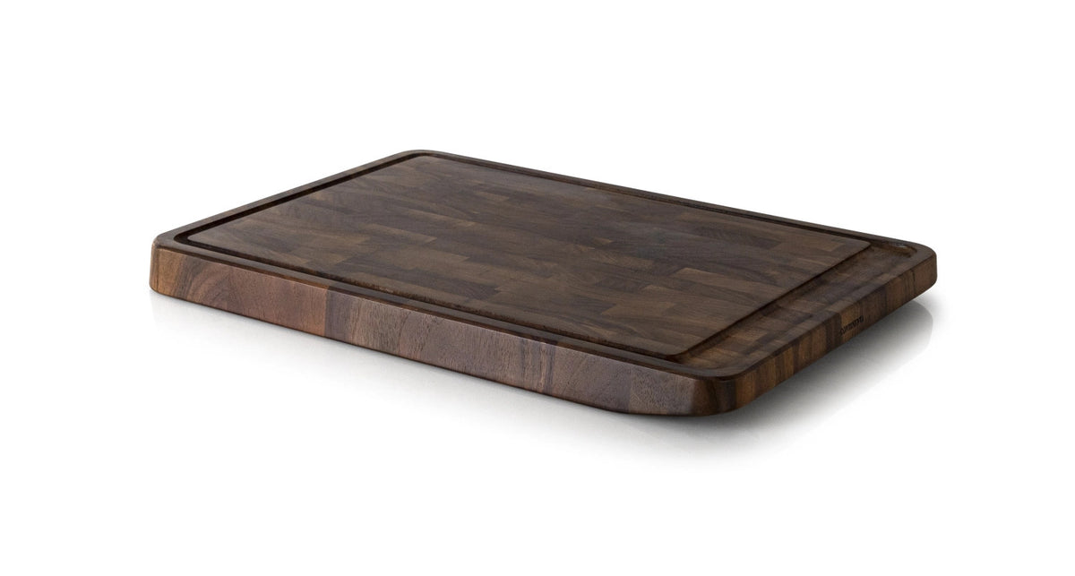 Walnuss Stirnholz Tranchierbrett 46x32.5x3.5 cm in Braun präsentiert im Onlineshop von KAQTU Design AG. Schneidbrett ist von Continenta