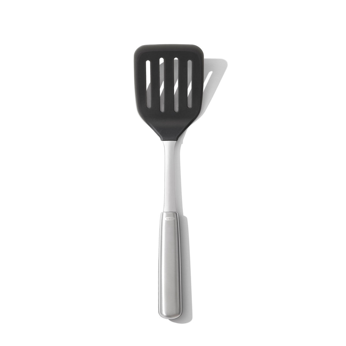 Good Grips Steel Wender Silikon in Schwarz präsentiert im Onlineshop von KAQTU Design AG. Pfannenwender ist von OXO