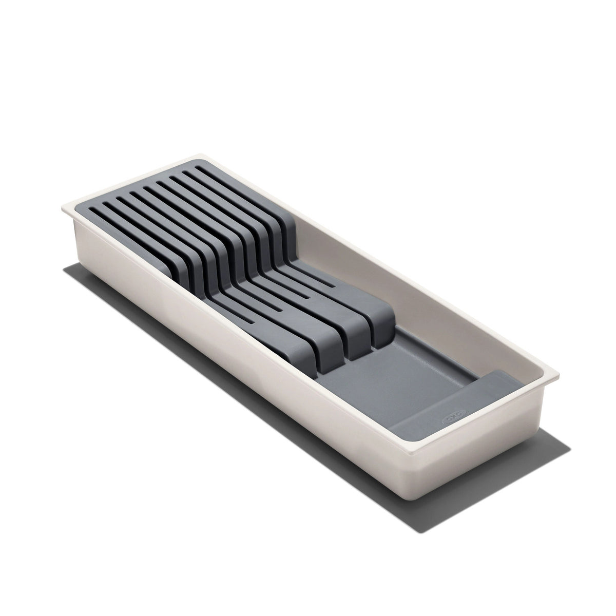 Good Grips Messerorganizer für Schubladen in Grün präsentiert im Onlineshop von KAQTU Design AG. Grillzubehör ist von OXO