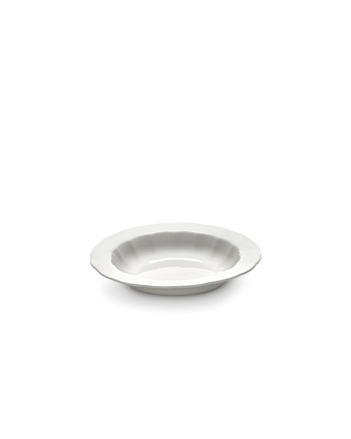 Silhouette Teller tief D21.5cm H3.6cm weiss Porzellan in Weiss präsentiert im Onlineshop von KAQTU Design AG. Teller ist von Serax
