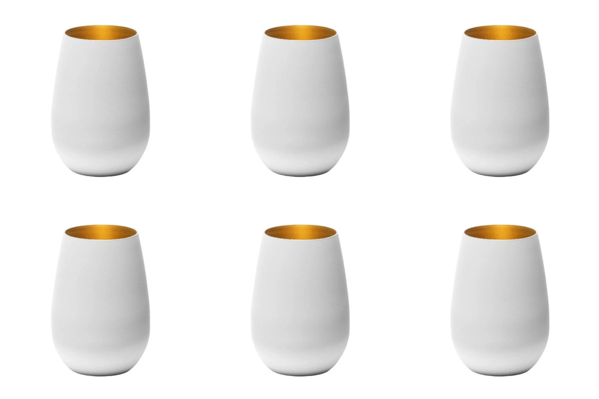 6er Set Elements Becher 465ml von Stölzle aus Glas, Farbe weiss mit bronzefarbenem Kupferakzent, Trinkgläser der Serie Elements auf hellem Hintergrund.