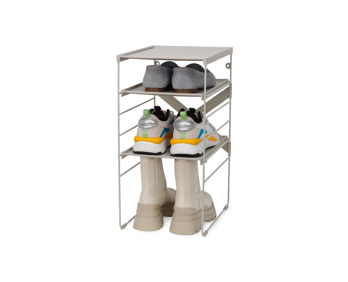 2er Set Level Ersatztablar zu Schuhregal 34x25.7x2cm ecru in Beige präsentiert im Onlineshop von KAQTU Design AG. Tablett ist von Joseph Joseph