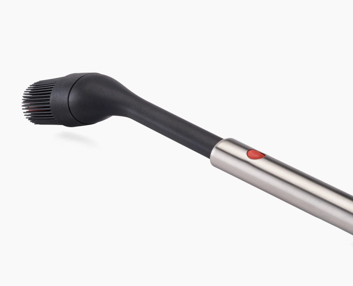 4er Set GrillOut BBQ-Utensilien Set mit Etui Edelstahl in Silber präsentiert im Onlineshop von KAQTU Design AG. Grillbesteck ist von Joseph Joseph