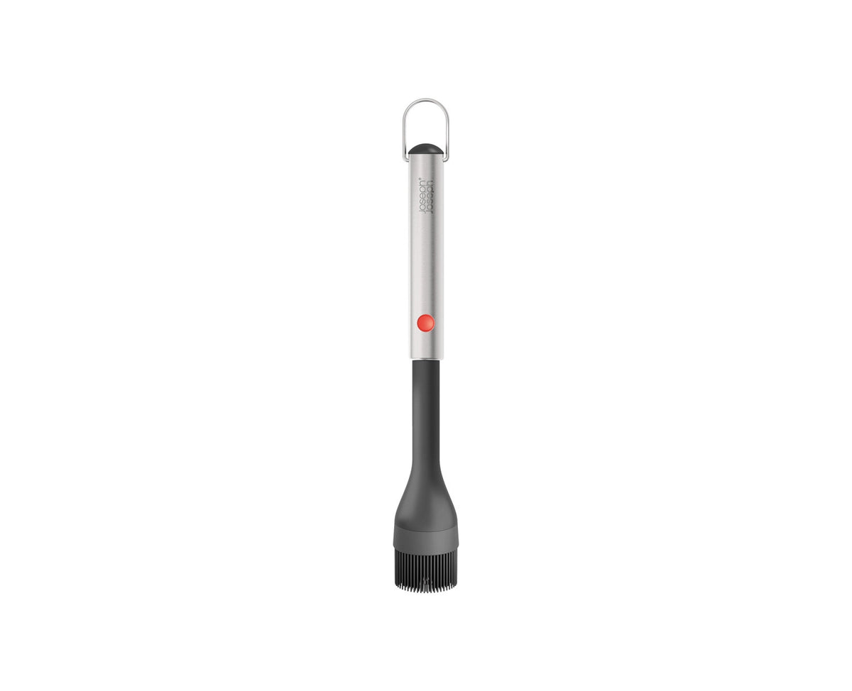 GrillOut BBQ Pinsel einziehbarer Kopf Silikon 34.9-27.5cm in Silber präsentiert im Onlineshop von KAQTU Design AG. Grillbesteck ist von Joseph Joseph