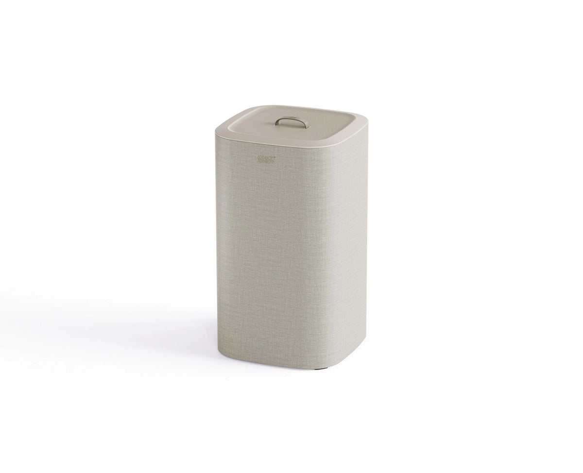 Tota One Wäschekorb 60l ecru in Beige präsentiert im Onlineshop von KAQTU Design AG. Wäschekorb ist von Joseph Joseph