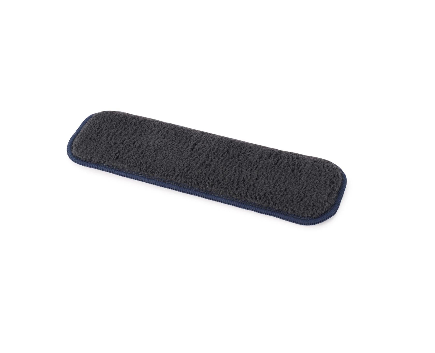 CleanTech Ersatzpad Glasreinigungsschwamm 27x9cm blau in Blau präsentiert im Onlineshop von KAQTU Design AG. Besen ist von Joseph Joseph