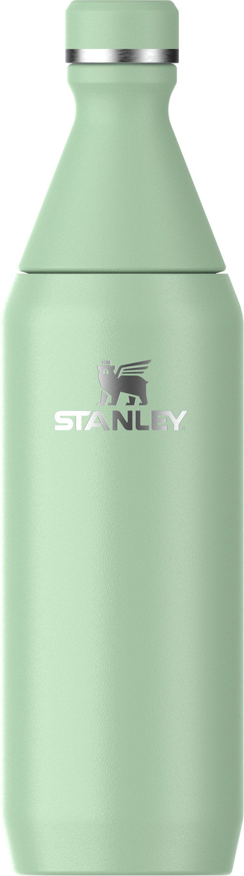 All Day Slim Flasche 0.6l pistachio gloss in Grün präsentiert im Onlineshop von KAQTU Design AG. Thermosflasche ist von Stanley