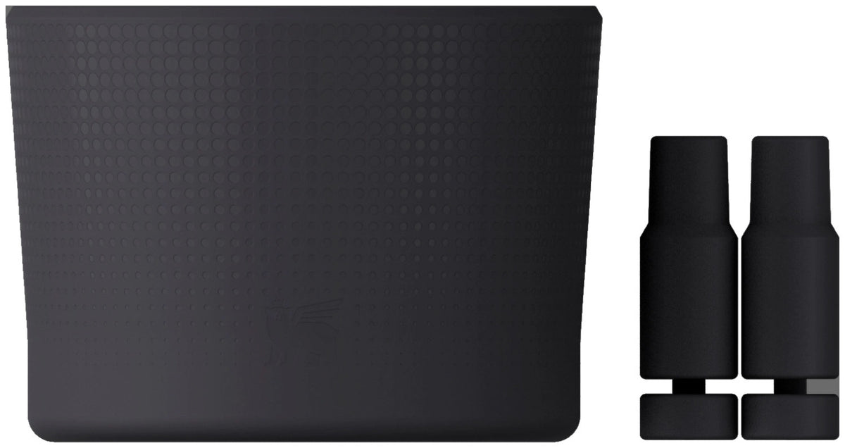 Quencher Antirutsch & Strohhalmabdeckung 0.6-0.89l black in Schwarz präsentiert im Onlineshop von KAQTU Design AG. Zutaten ist von Stanley