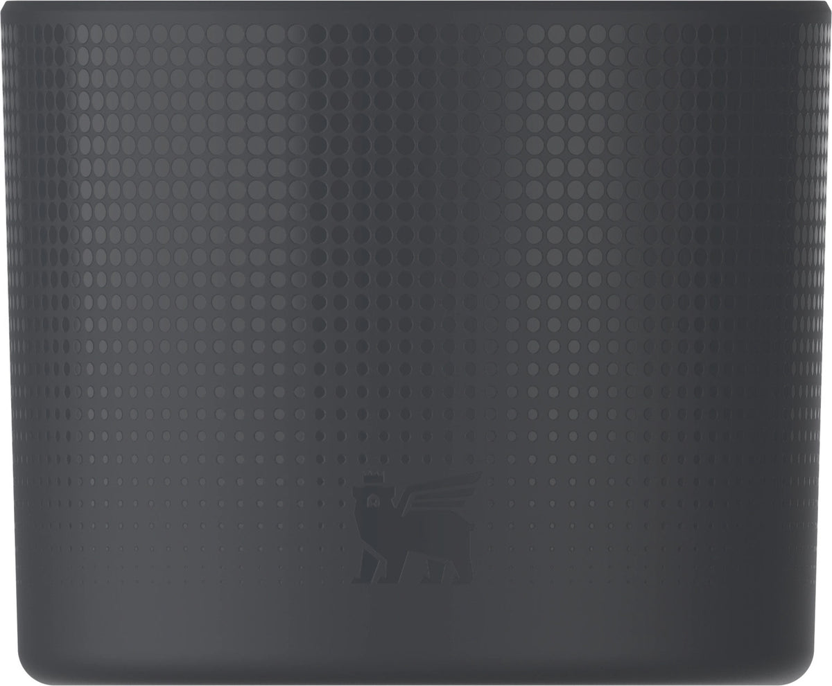 Quencher Antirutsch & Strohhalmabdeckung 1.18l black in Schwarz präsentiert im Onlineshop von KAQTU Design AG. Zutaten ist von Stanley