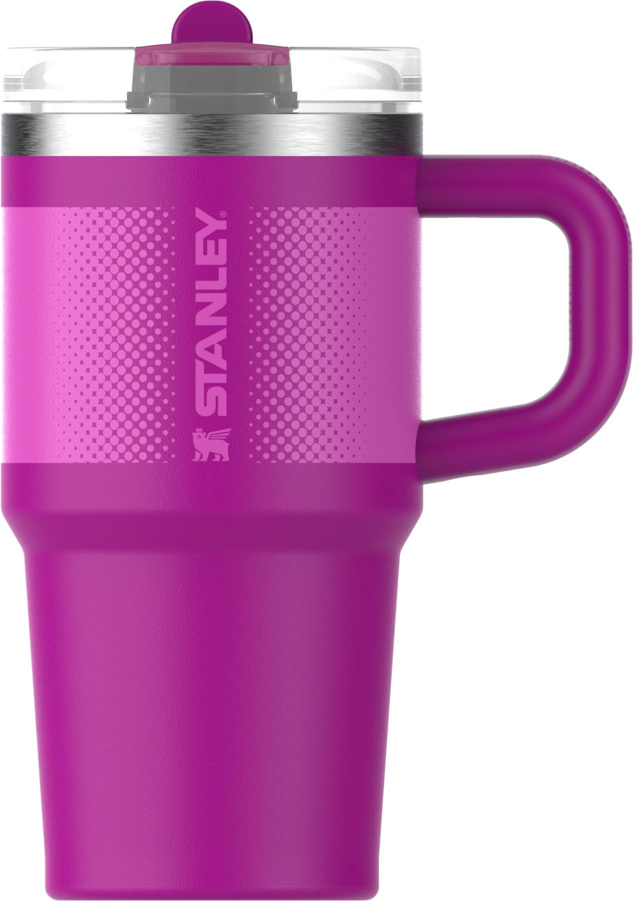 Quencher ProTour Flip Straw 0.6l violet blossom fade in Violett präsentiert im Onlineshop von KAQTU Design AG. Aufbewahrungsbehälter ist von Stanley