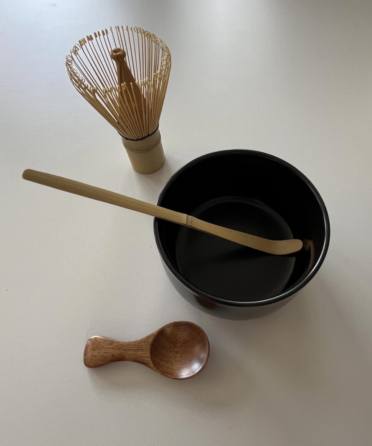4tlg. Matcha Set 21x18.2x8cm in Mehrfarbig präsentiert im Onlineshop von KAQTU Design AG. Teezubehör ist von Lagotto