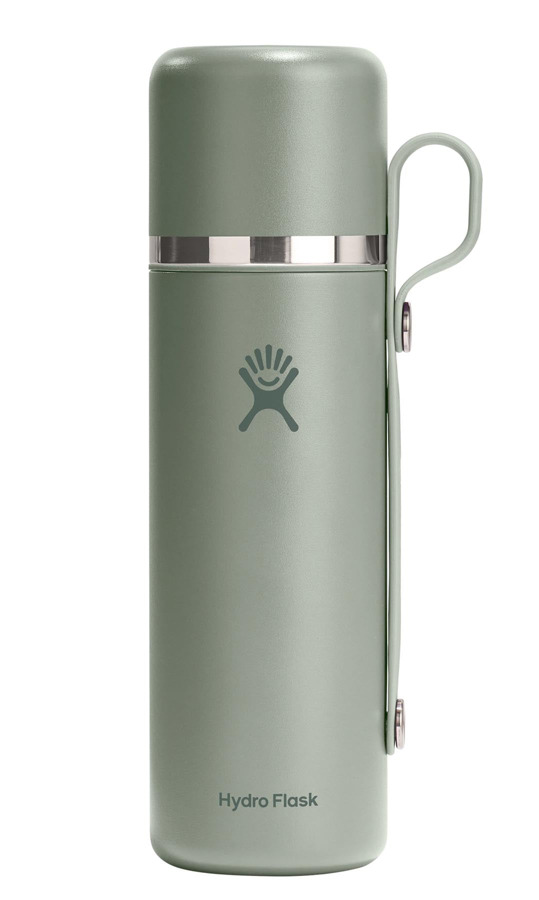Trinkflasche Hot Flask & Cup 828ml agave in Grün präsentiert im Onlineshop von KAQTU Design AG. Trinkflasche ist von Hydro Flask