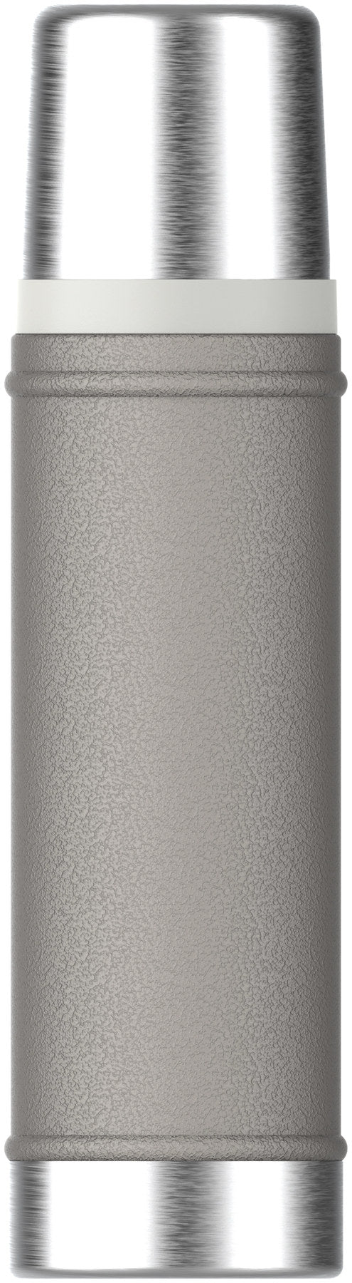 Legendary Classic Flasche 0.59l hammertone ash in Grau präsentiert im Onlineshop von KAQTU Design AG. Thermosflasche ist von Stanley