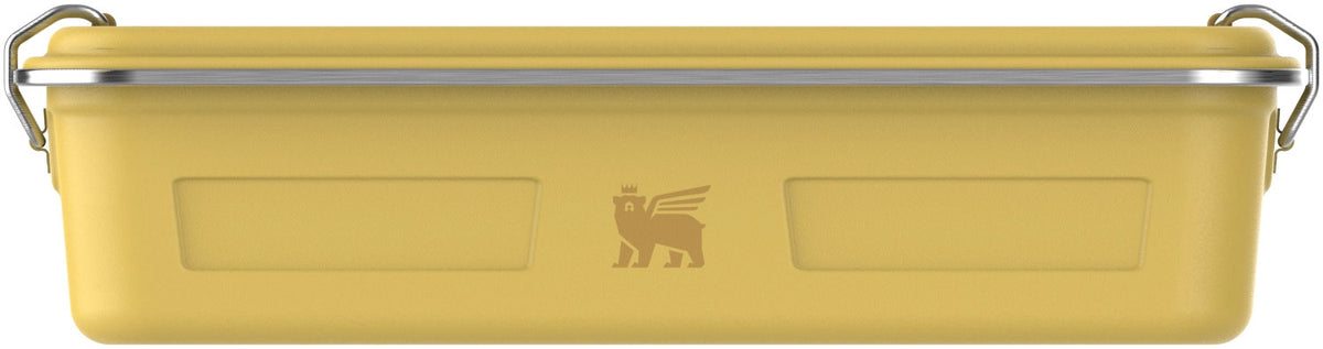 Legendary Useful Storage box 2l dijon in Gelb präsentiert im Onlineshop von KAQTU Design AG. Snackbox ist von Stanley