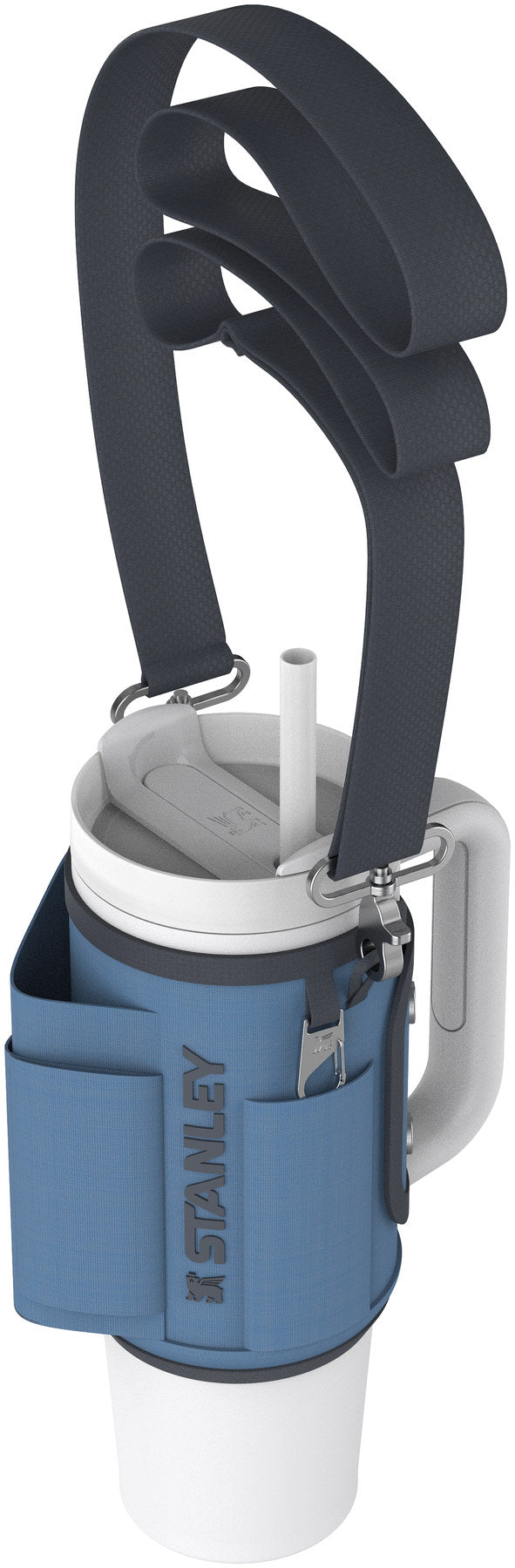 All-Day Quencher Carry-All 0.89l blue sky in Blau präsentiert im Onlineshop von KAQTU Design AG. Thermosflasche ist von Stanley