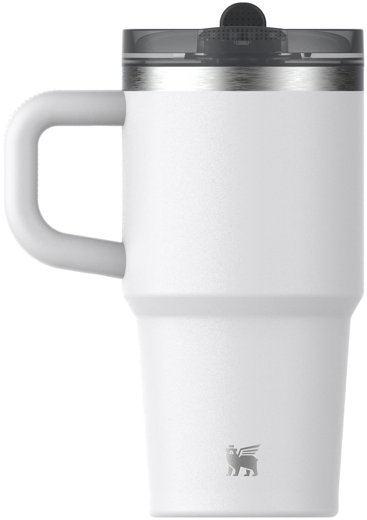 Stylische Thermosflasche Quencher ProTour Flip Straw 0.59l in Chalk-Weiß von Stanley, ideal für unterwegs und hält Getränke lange kühl.