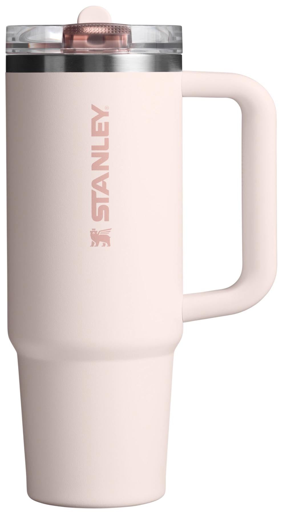 Quencher ProTour Flip Straw 0.89l rose quartz in Pink präsentiert im Onlineshop von KAQTU Design AG. Aufbewahrungsbehälter ist von Stanley