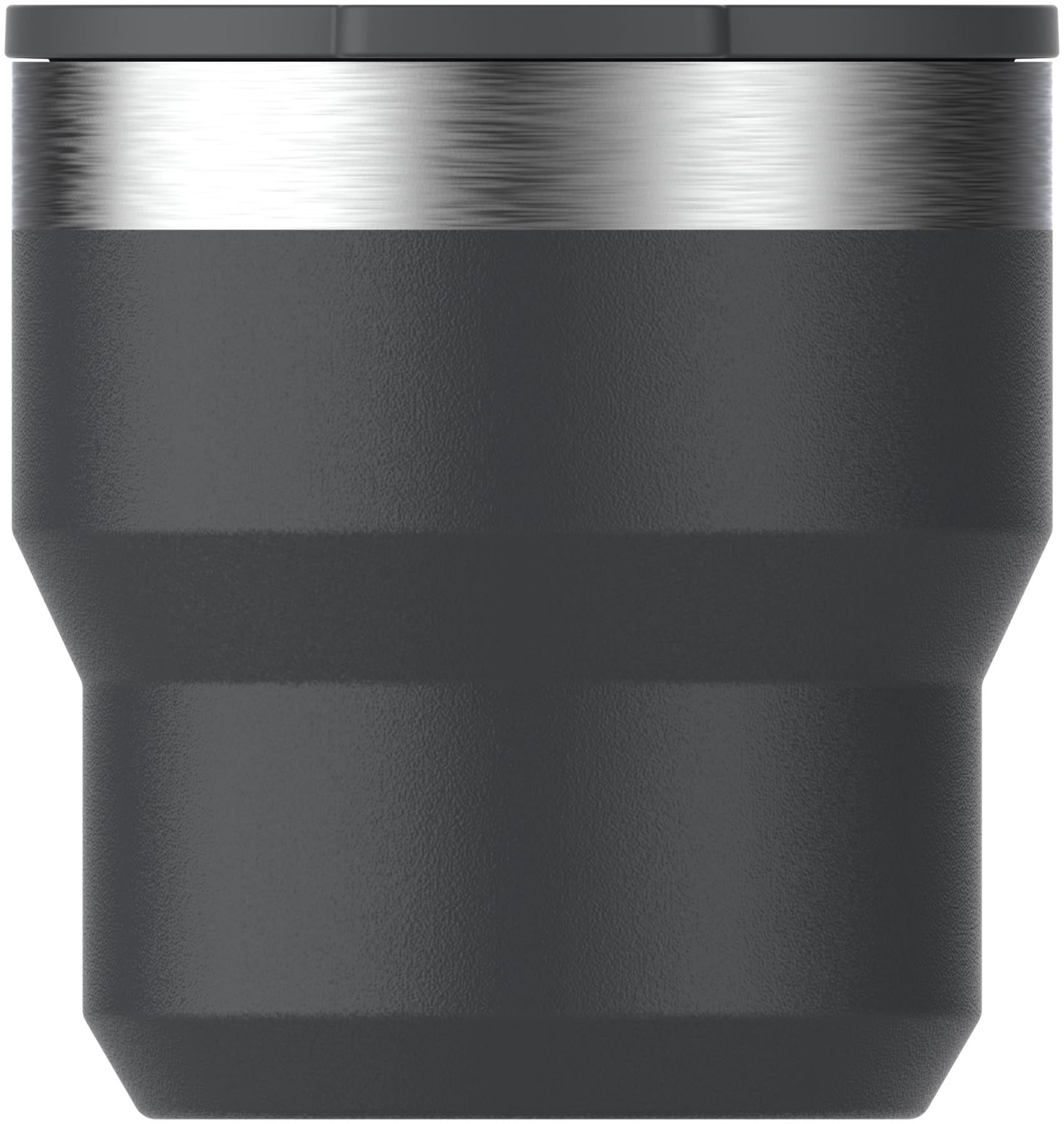 Schwarze Stay Hot Stacking Camp Tasse von Stanley, ideal für heiße Getränke unterwegs, mit einem Fassungsvermögen von 0.29l.