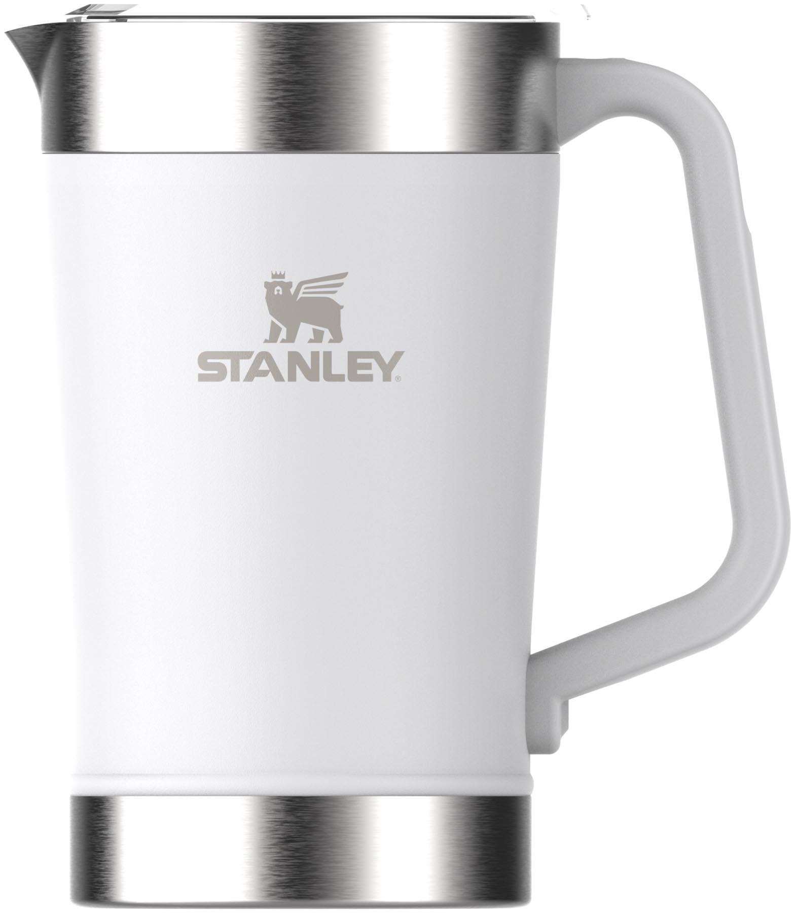 Stay Chill Classic Pitcher 1.9l frost in Weiss präsentiert im Onlineshop von KAQTU Design AG. Aufbewahrungsbehälter ist von Stanley